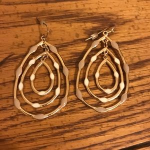 Teardrop earrings